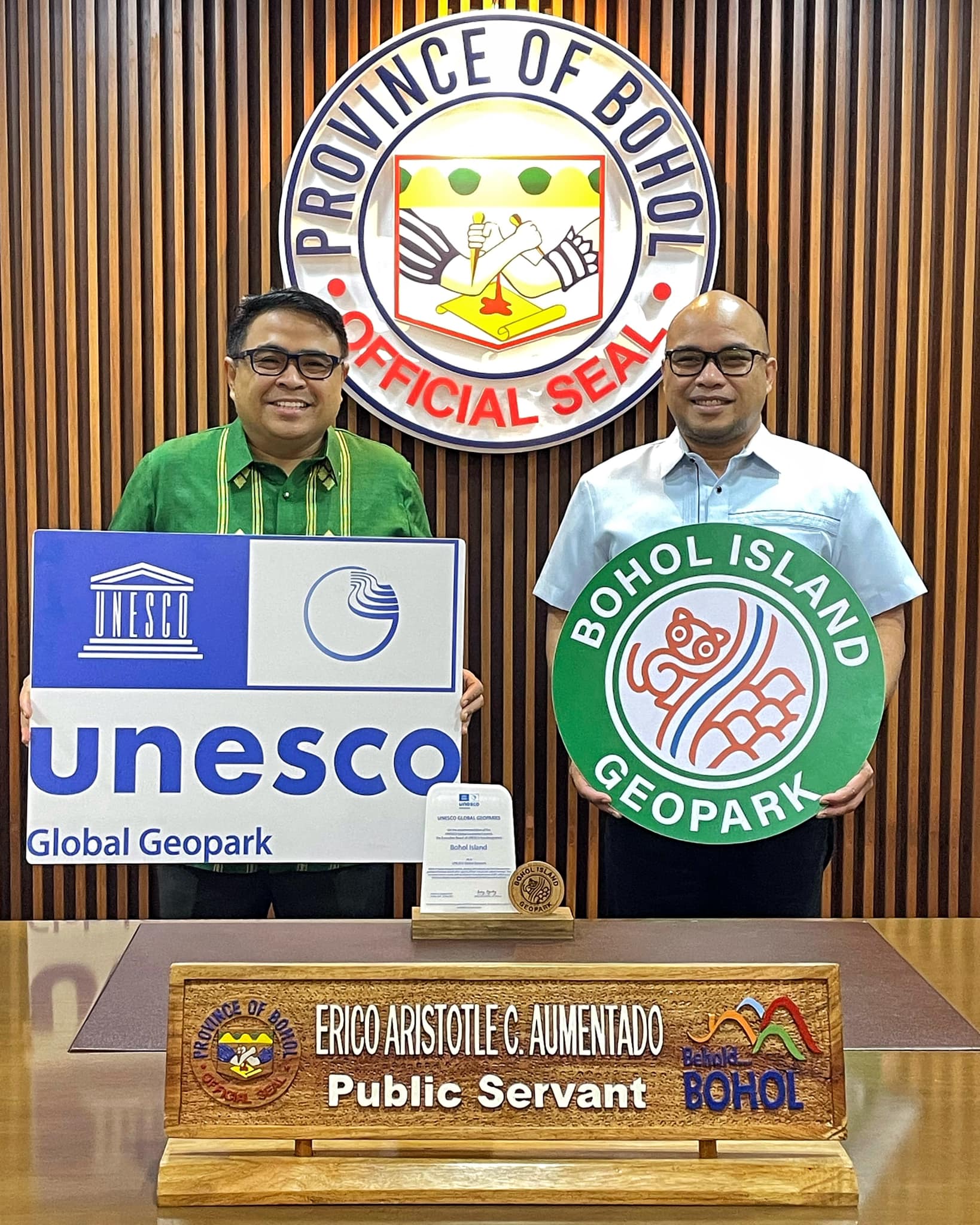 UNACOM joins the Handover Ceremony of UNESCO Global Geopark Designation to Bohol Province